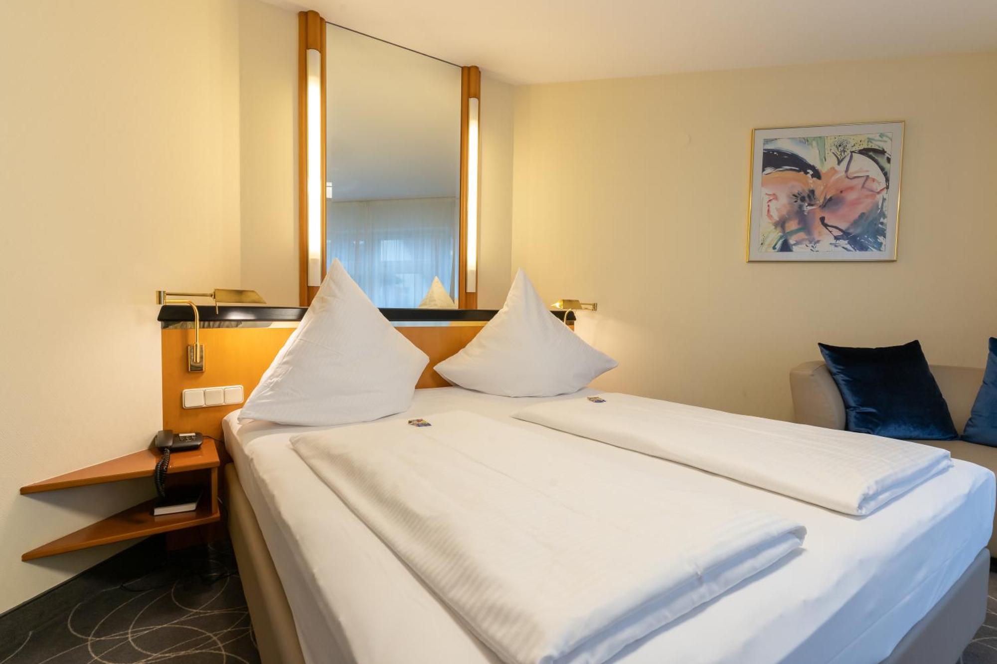 Hotel Am Stadtgarten Радольфцелль-ам-Бодензе Екстер'єр фото