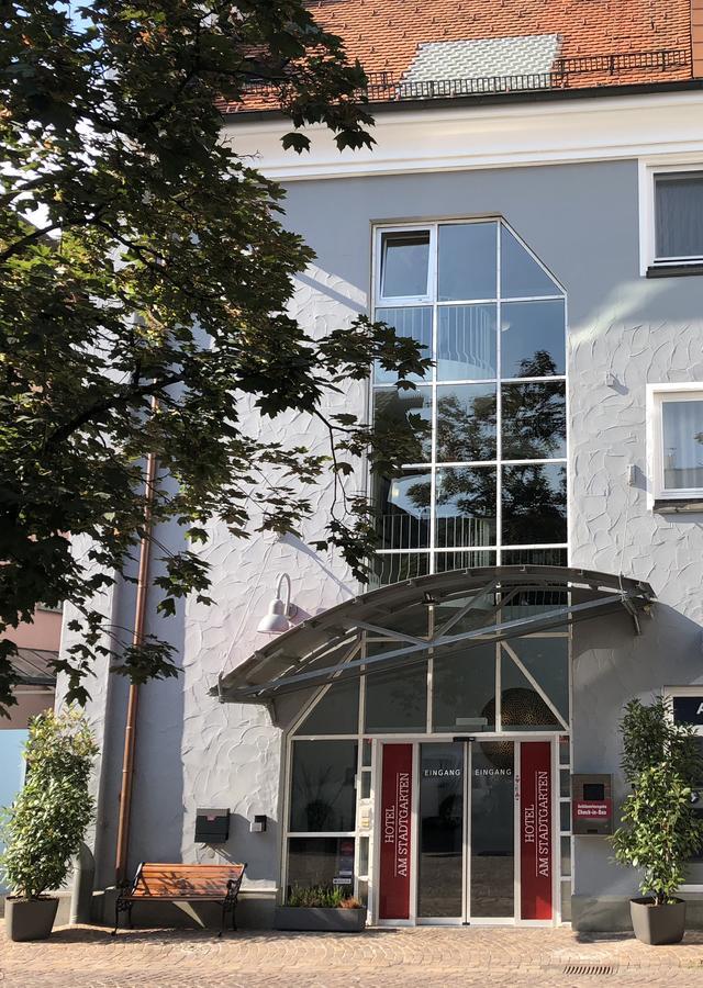 Hotel Am Stadtgarten Радольфцелль-ам-Бодензе Екстер'єр фото